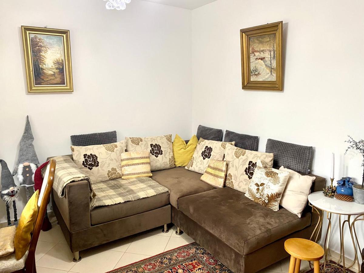 Apartament ดูเรา ภายนอก รูปภาพ